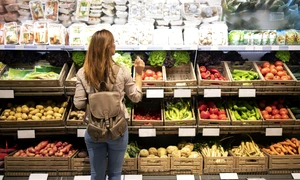 Cumpărături in supermarket Foto Freepic com jpg