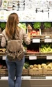 Cumpărături in supermarket Foto Freepic com jpg