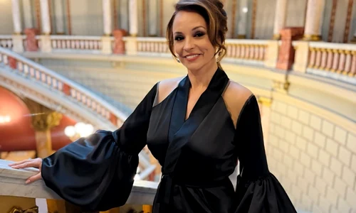 Andreea Marin la Gala Națională a Excelenței în Asistența Socială la Ateneul Român   Instagram (7) jpg
