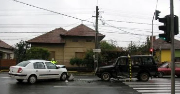 Alba Iulia: Accident de circulaţie pe strada Regimentul V Vânători