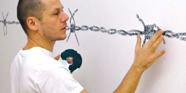 Artistul român Mircea Cantor, e una dintre cele 100 de personalităţi importante pentru toamna culturală franceză