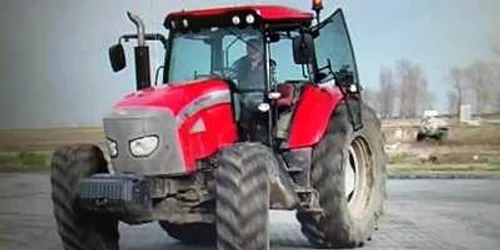 Tractoarele au fost confiscate, iar deţinătorii, sancţionaţi contravenţional