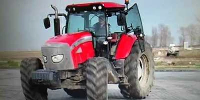 Tractoarele au fost confiscate, iar deţinătorii, sancţionaţi contravenţional