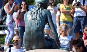Mica Sirenă, un simbol al orașului Copenhaga (© Pixabay)