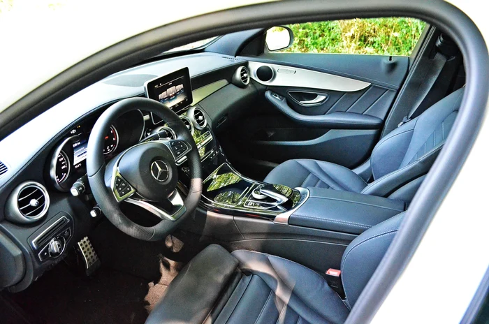 mercedes-clasa c int