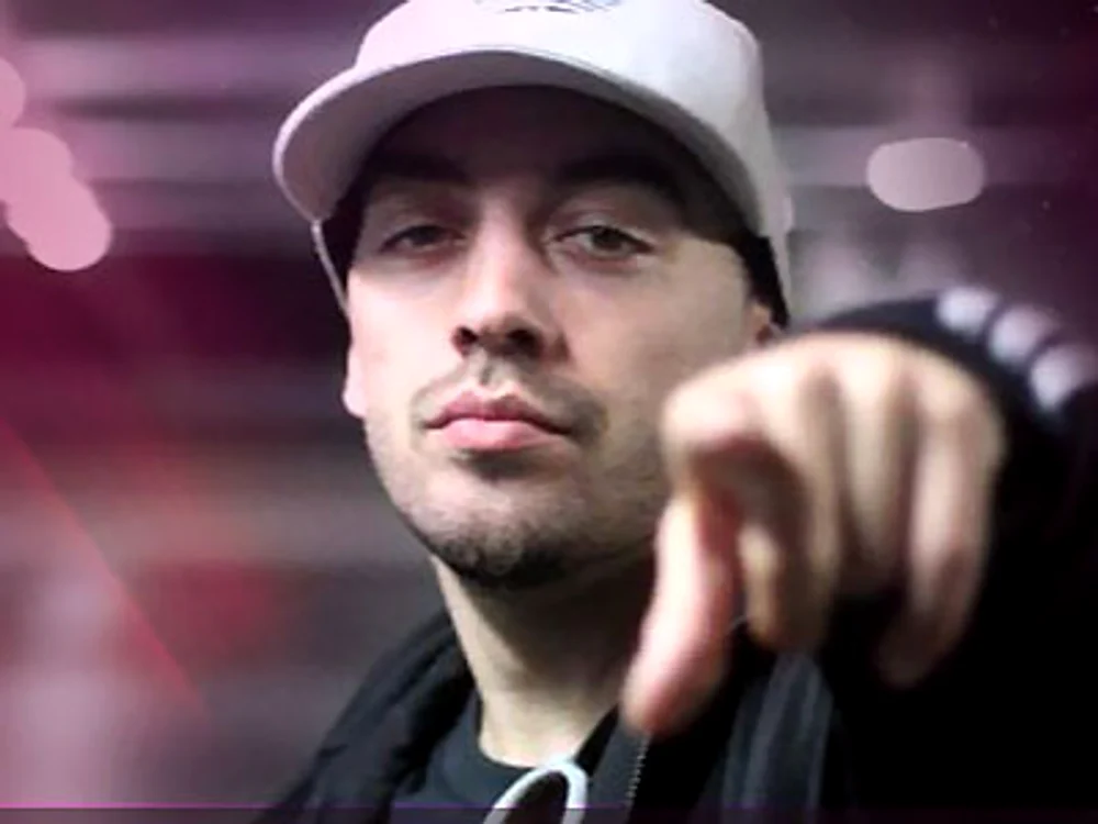 
    Skizzoskillz  