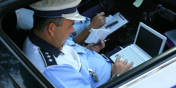 Dotarea de ultimă oră a poliţiştilor de la Rutieră nu lasă nicio şansă de scăpare vitezomanilor