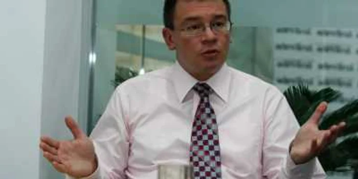 Mihai Răzvan Ungureanu, la redacţia "Adevărul"