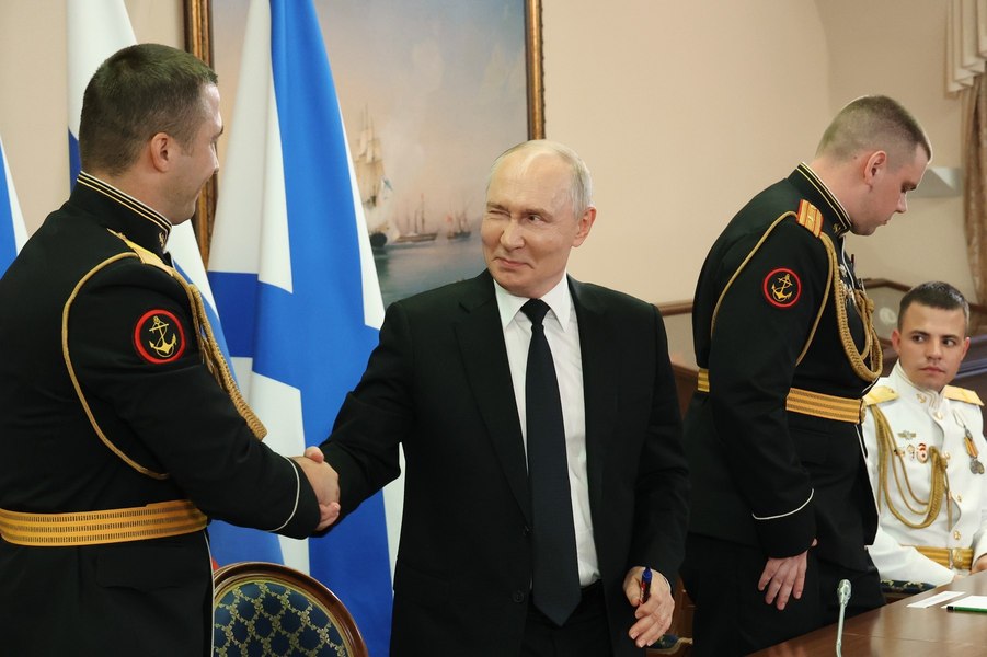 Nou semnal de primejdie? Putin extinde conceptul de „țintă militară legitimă”