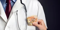 Mita doctor medic euro bancnote FOTO Shutterstock jpg