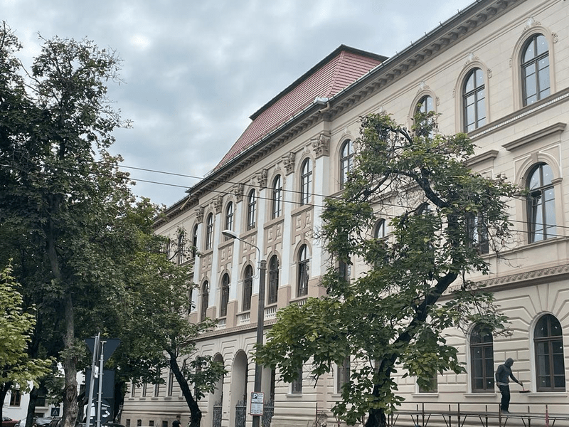 Frumoasa clădire a Colegiului „Emanuil Ungureanu", restaurată cu fonduri europene 