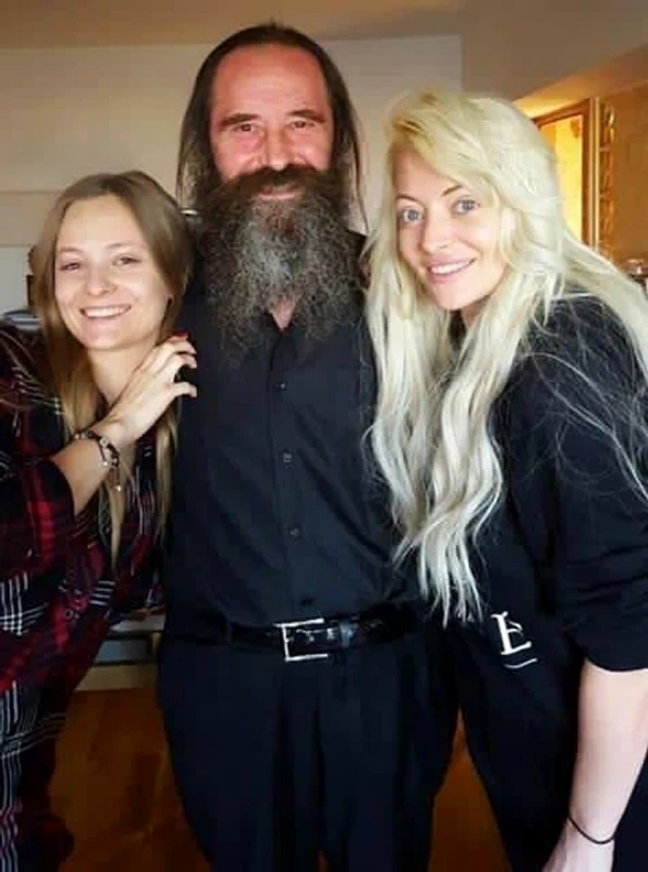 Ion Matache s-a întors acasă, la familie Foto  Facebook