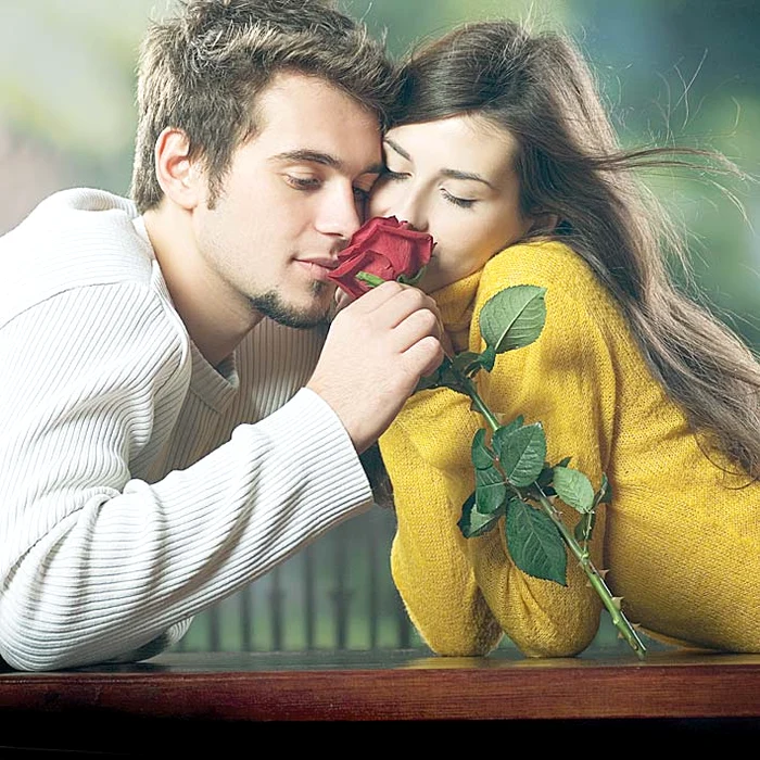 Hormonii de la începutul unei relaţii ne dau “fluturi” în stomac