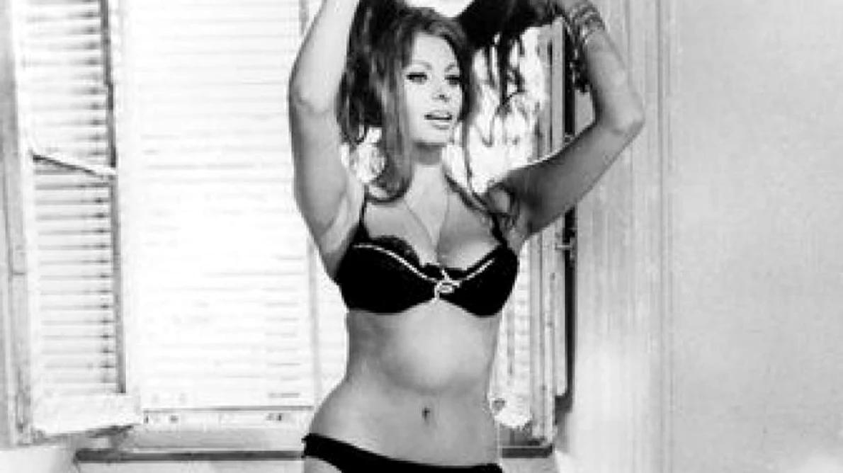 Imagini uitate cu Sophia Loren, frumusețea care a schimbat Hollywoodul jpeg