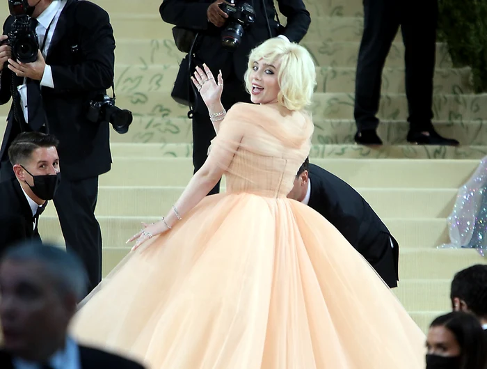 23 billie eilish 1 jpg jpeg