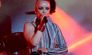 shirley manson garbage foto facebook (2) jpg