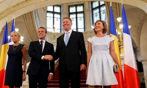 iohannis carmen macron brigitte jpeg