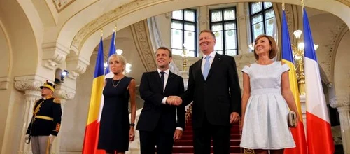 iohannis carmen macron brigitte jpeg