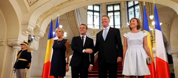 iohannis carmen macron brigitte jpeg