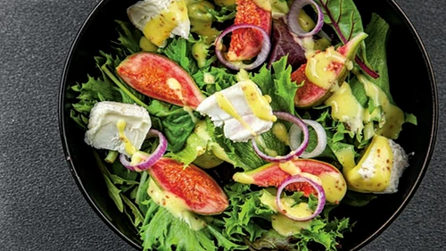 salata de smochine cu camembert jpg