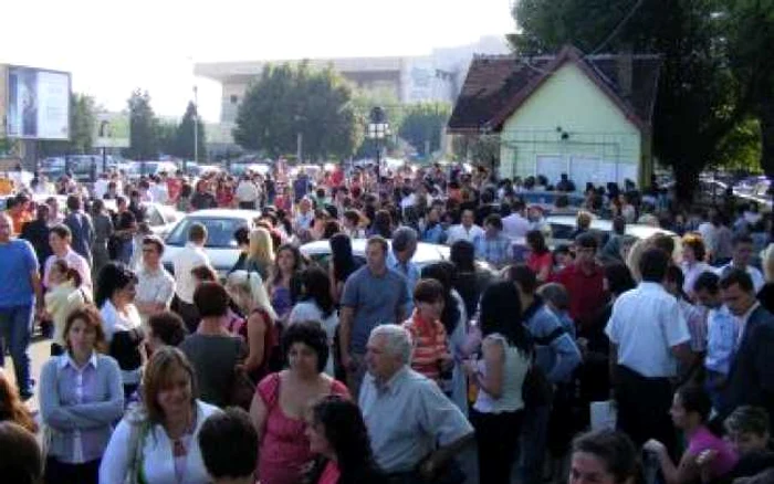 Alba Iulia: Concurenţă mare la examenul de titularizare