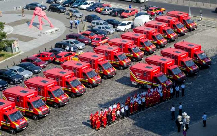 Dobriţoiu propune sporuri de până la 100% pentru bugetarii din Sănătate, SMURD,militari şi poliţişti FOTO MAI