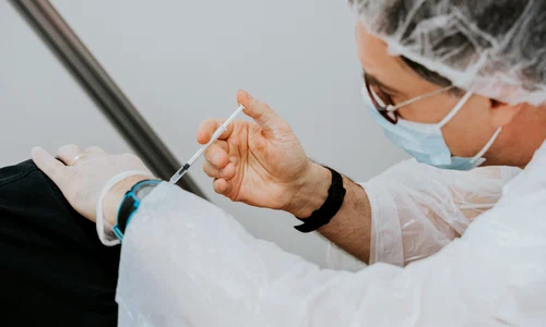 vaccin mat napo pij34zrzeew unsplash jpeg