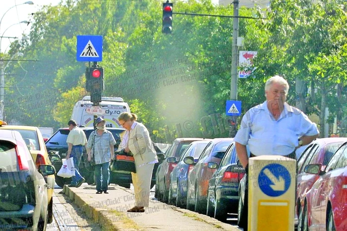 Dinamovistul trece  liniştit pe roşu