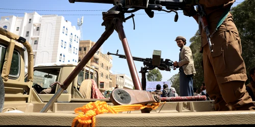 Rebelii houthi au mobilizat forțe pentru a sprijini Iranul FOTO EPA EFE jpg