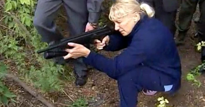 Inessa Tarverdiyeva a arătat poliţiştilor cum a le-a ucis pe unele dintre victimele ei. FOTO: East2West News