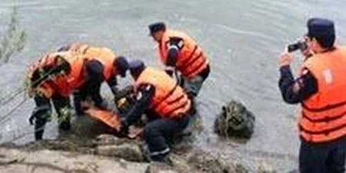 Cadavrul plutea pe apă în zona viaductului Bahna