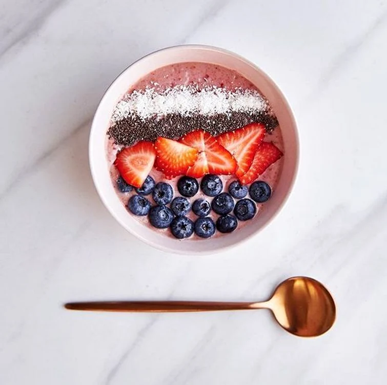 tania vegan dairy free gluten free smoothie bowl jpg jpeg