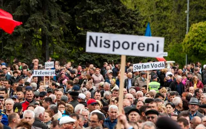 Moldovenii, aşteptaţi la protest în centrul Chişinăului FOTO Arhivă: Alexandru Tarlev