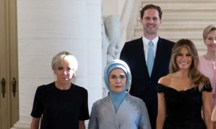 Les conjointes des chefs d'état et de gouvernement posent au Château Royal de Laeken jpeg
