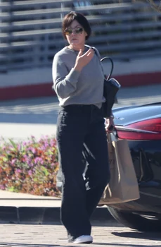 Shannen Doherty cu mama la prânz / foto: Profimedia 