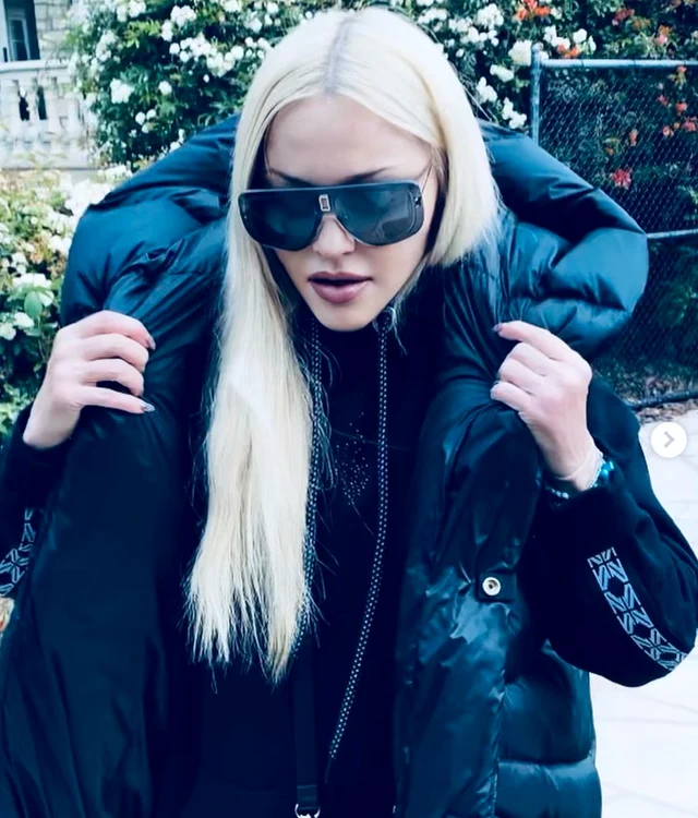 2 capturemadonna png png