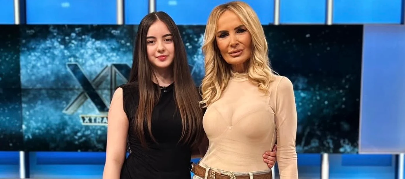 Daniela Gyorfi se mândrește cu fiica ei, Maria foto: Instagram 