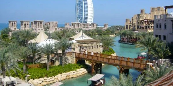 Dubaiul a rămas în preferinţele românilor