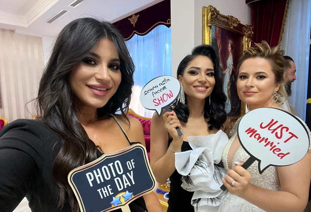 Elena Ciftci este make-up artistul vedetelor de la noi Sursa: Instagram