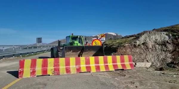 Circulaţia a fost redeschisă pe sectorul cuprins între Rânca şi Obârşia Lotrului