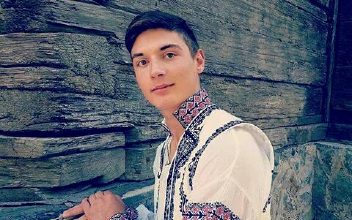 Marian Ursea a devenit cântăreţ de muzică foclorică