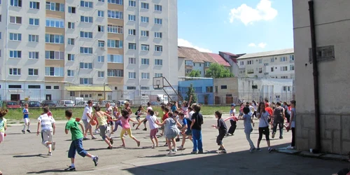 Învaţă limbi străine in mod distractiv