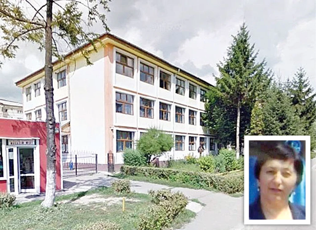 11 elevi s-au transferat la alte şcoli din cauza profesoarei Adriana Niță