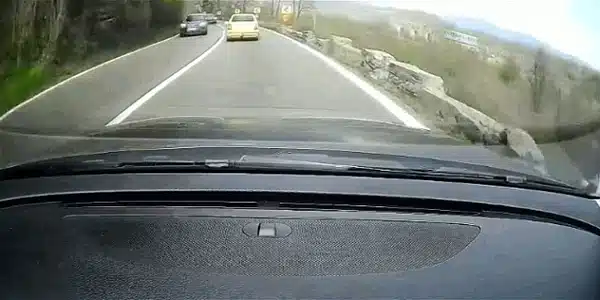 acident vo gif gif