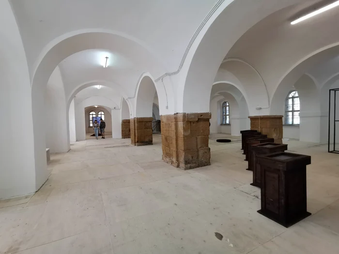 Sala de Marmură a Castelului Huniade FOTO Ștefan Both