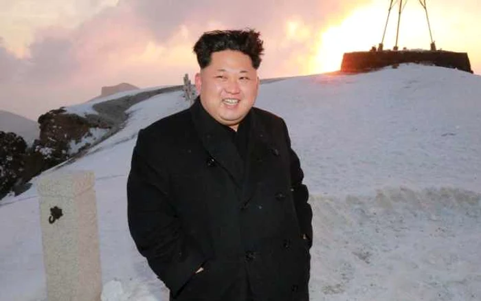 Kim Jong-un a escaladat cel mai înalt pisc din Coreea de Nord FOTO: Reuters, Getty Images, Kaufsa