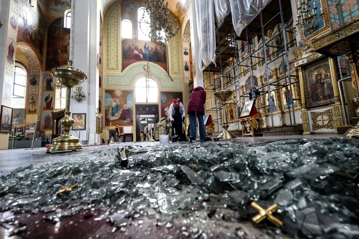 Zaporojie: distrugeri într-o biserică din apropiere în urma atacului rusesc FOTO EPA-EFE