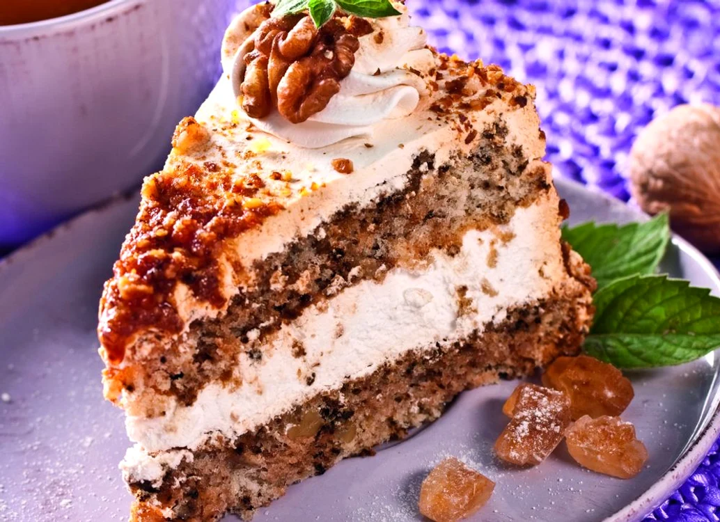 tort caramel nuci jpeg
