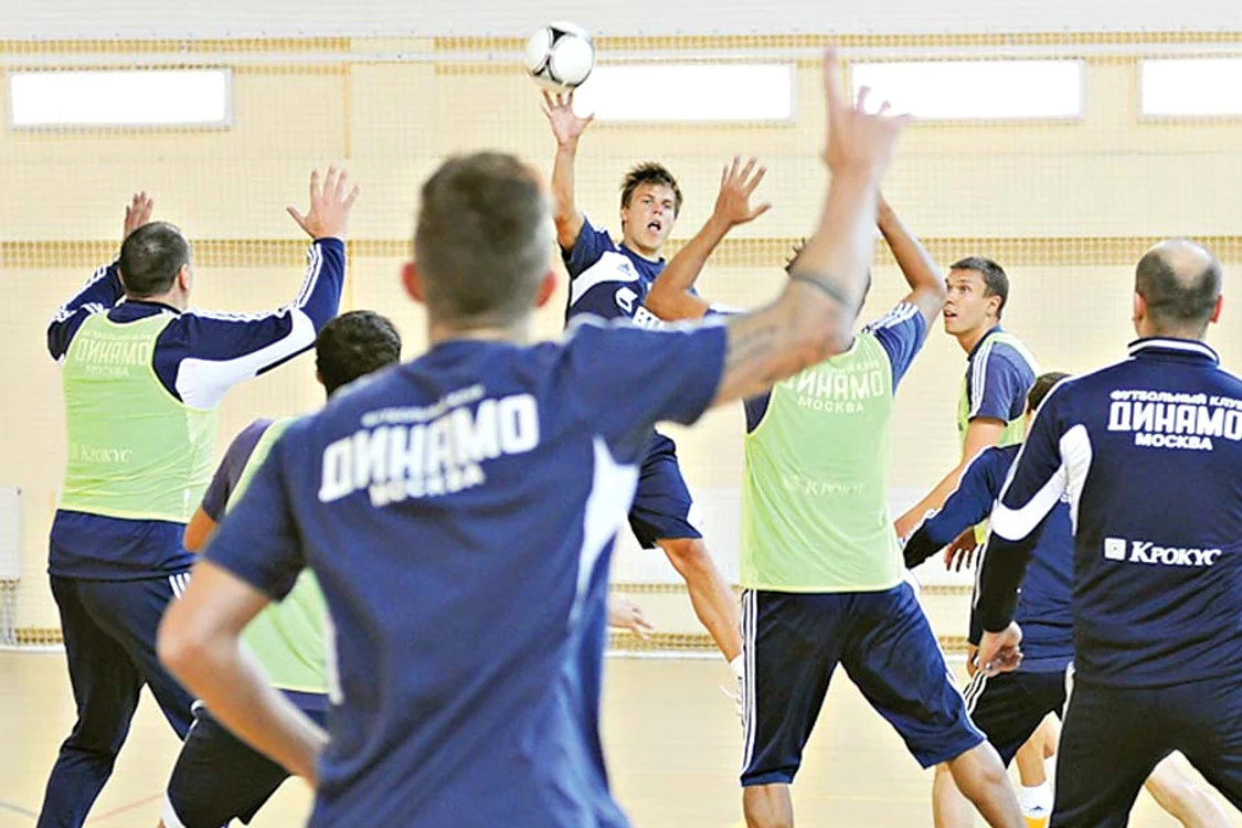 Fotbaliştii ruşi au jucat baschet la antrenamentul de ieri