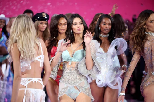 Victoria's Secret Fashion Show, Lexington Avenue Armory, New York, America   10 Nov 2015 jpeg